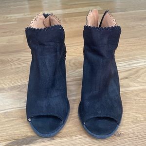 Qupid Black Heeled Bootie - Size 10